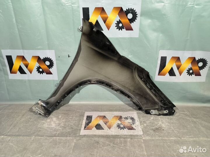 Тойота Фортунер 2015- Крыло левое переднее 30492