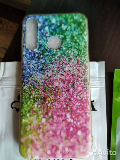 Чехлы на телефон