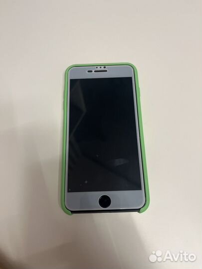 iPhone 8 Plus, 64 ГБ