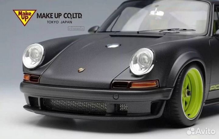 Make up Porsche 911 DLS Singer 2022 1:18