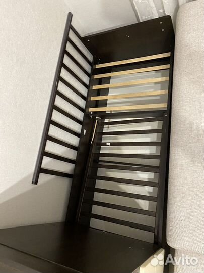 Детская кроватка с комодом