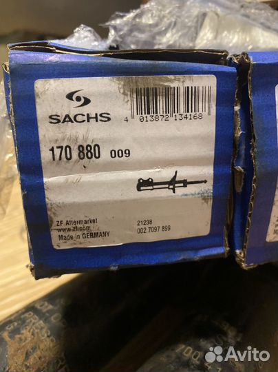 Передние амортизаторы VW T4 Sachs