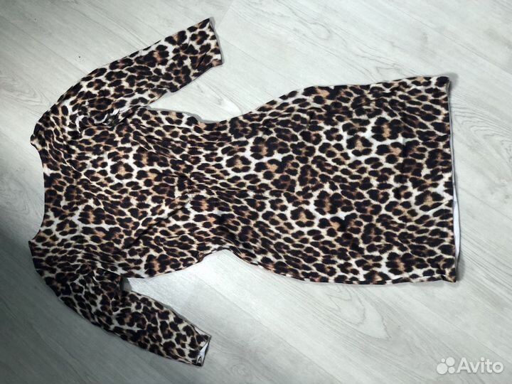 Фирменные вещи пакетом 40 42