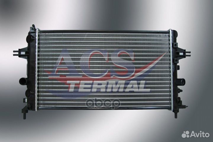 353028H Радиатор охлаждения Opel Astra H 1.6-1