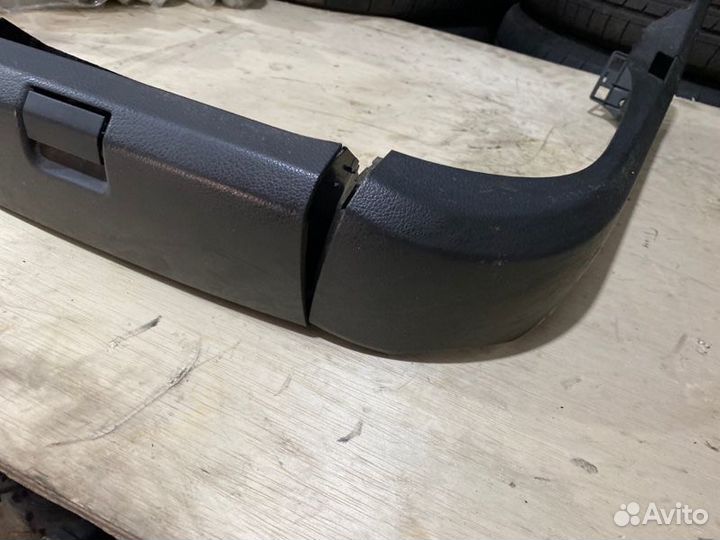 Пластик сиденья передний левый Mercedes-Benz