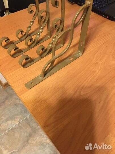 Кронштейны для полок