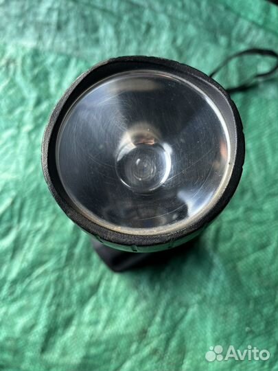 Фонарь аккумуляторный Hitachi UB18D без зу