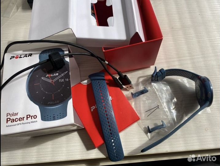 Часы polar pacer pro
