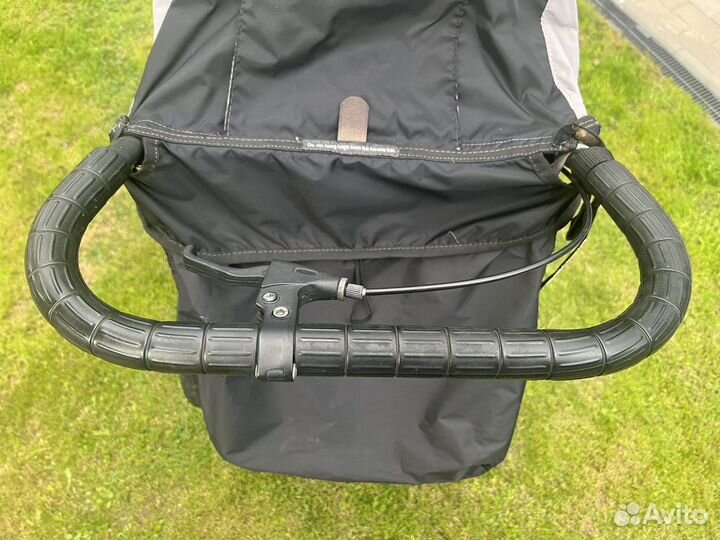 Коляска детская беговая Baby Jogger Summit X3