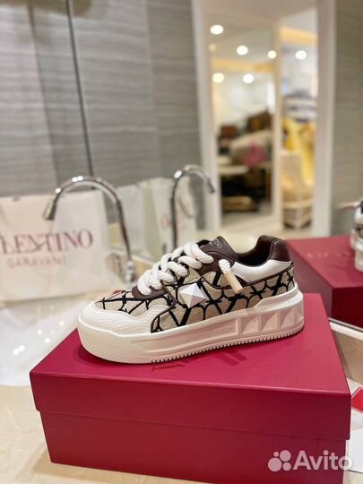 Кеды Valentino