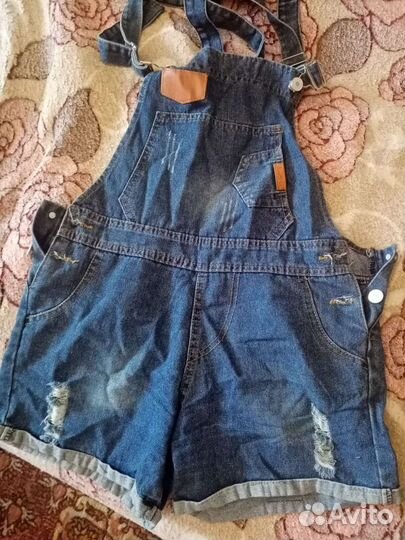 Комбинезон женский