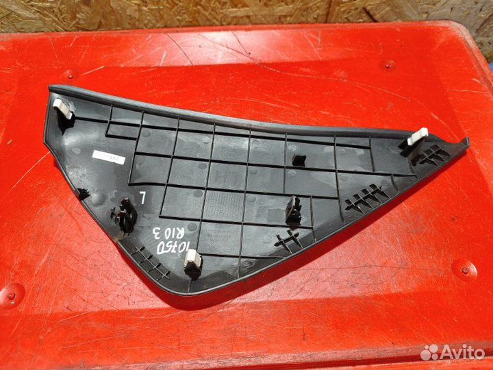 Накладка торпедо левая Kia Rio 3