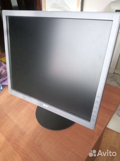 Монитор Sony sdm-S95A