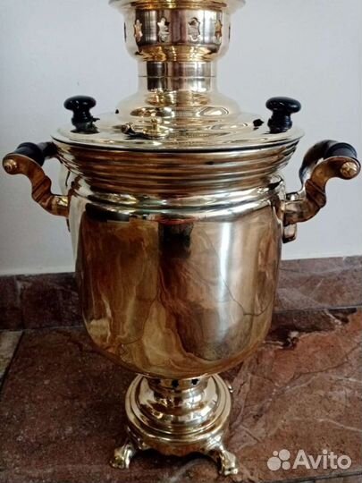Советский самовар на 5 литров. Золотой