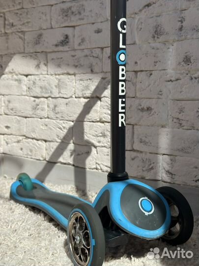 Самокат трехколесный globber