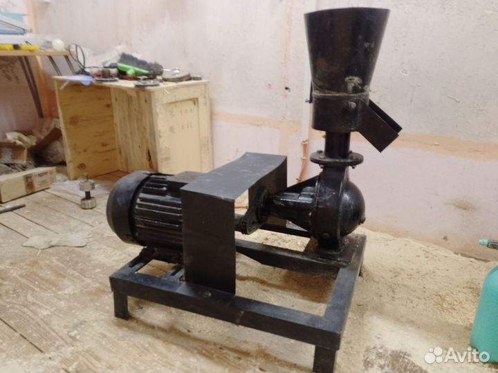 Гранулятор для опила, комбикорма