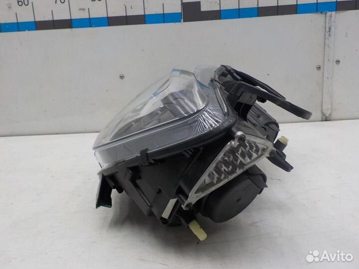 Фара левая Renault Duster