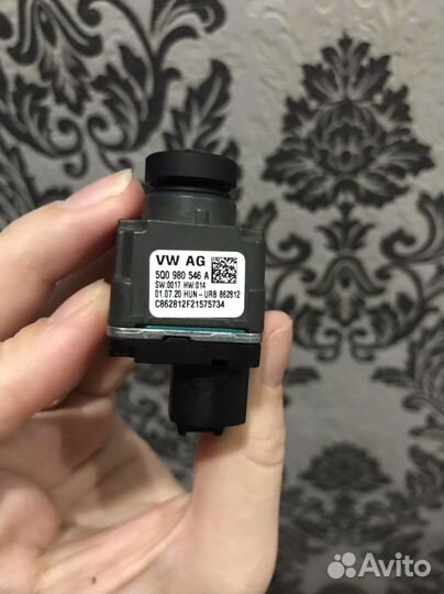 Камера переднего вида