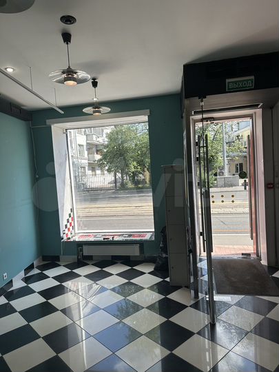 Торговая площадь, 60 м²