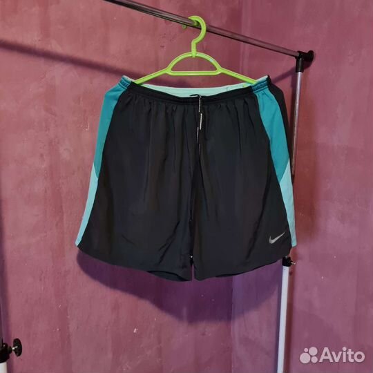 Шорты Nike