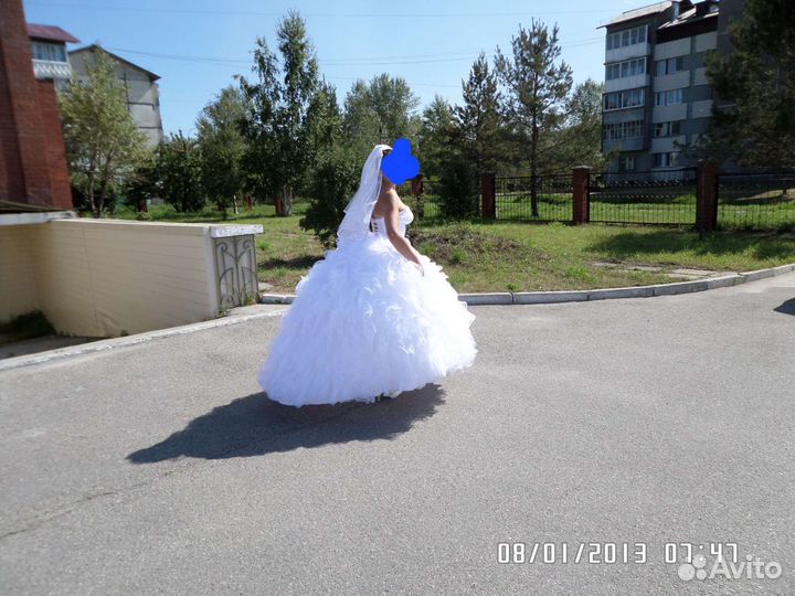 Свадебное платье 42 44 пышное ооооочень