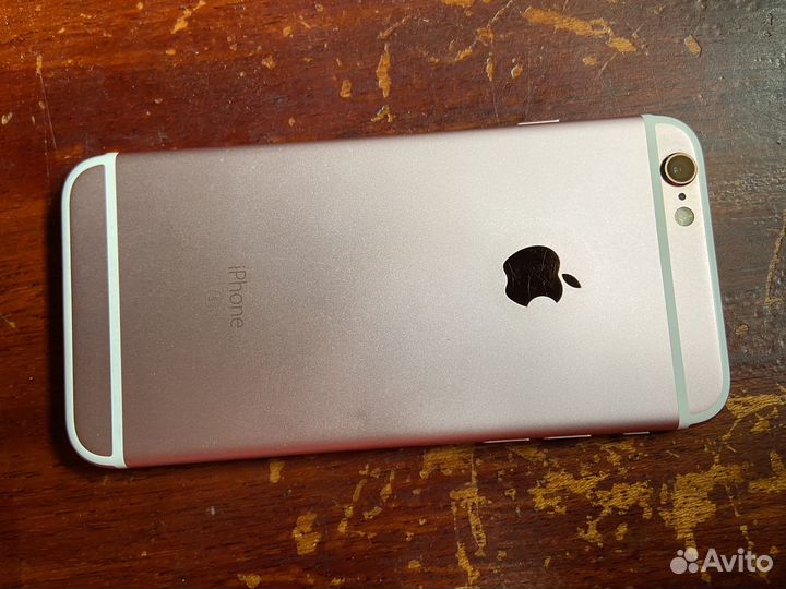 Телефон iPhone 6s