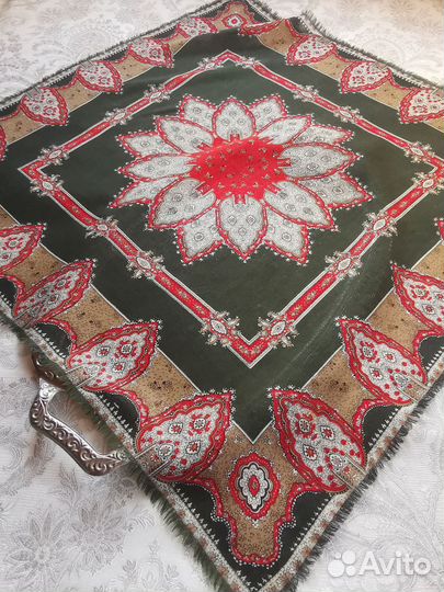 Платок шерстяной винтажный