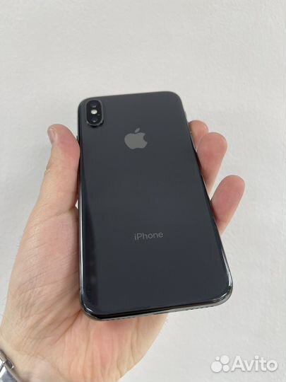 iPhone X, 64 ГБ