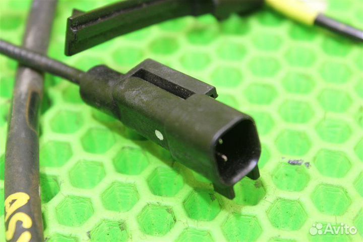 Датчик abs передний левый Mitsubishi Asx GA5W 4B12