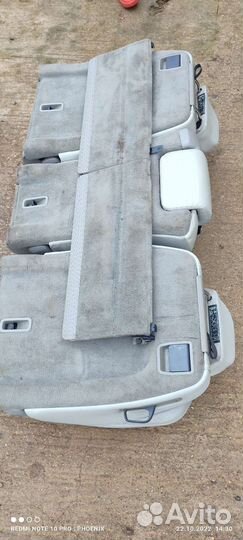 Средний и задний ряд Volvo xc90