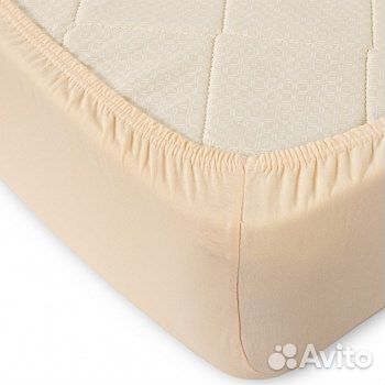 Простынь трикотажная на резинке 200х200х20