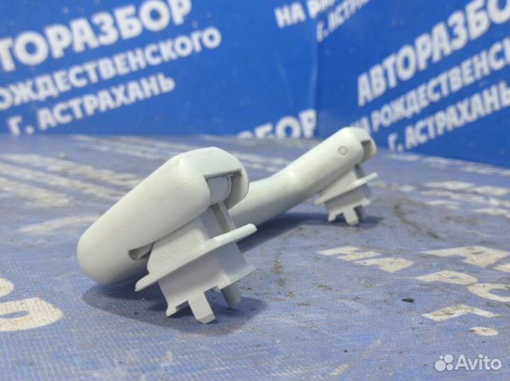 Ручка потолка Ford Focus 3 седан iqdb 2012