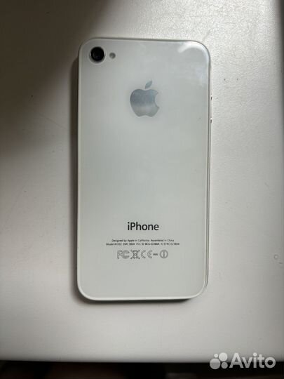 iPhone 4, 8 ГБ