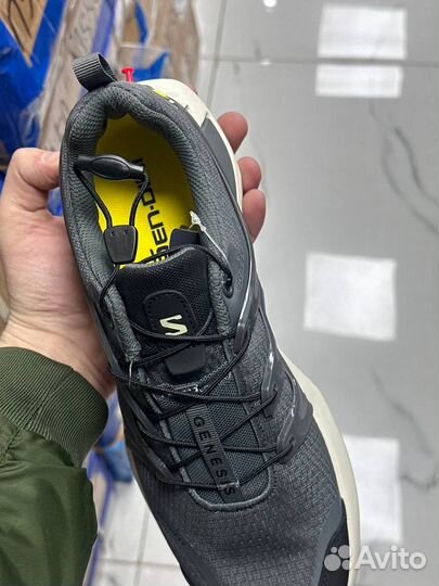 Кроссовки мужские новые летние