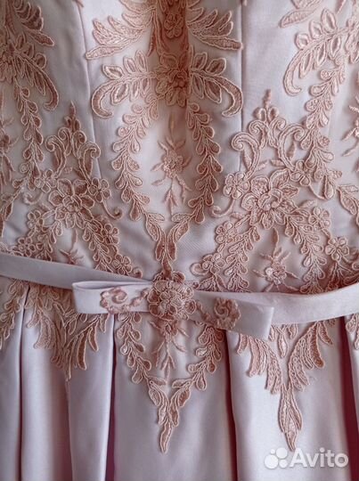 Платье на выпускной или свадьбу