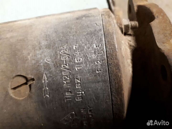 Вольво F-12 стартер