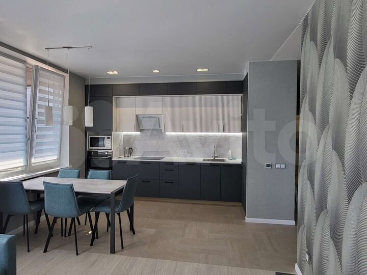 2-к. квартира, 63 м², 1/4 эт.