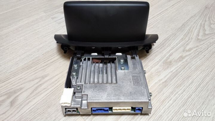 Дисплей с гу для Мазда-3 (вм)