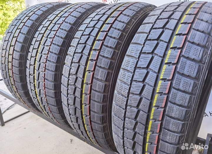Dunlop Winter Maxx WM01 215/55 R17 94Q
