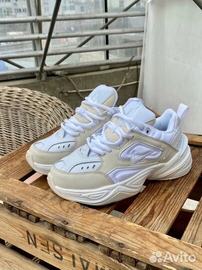 Кроссовки женские Nike M2K Tekno