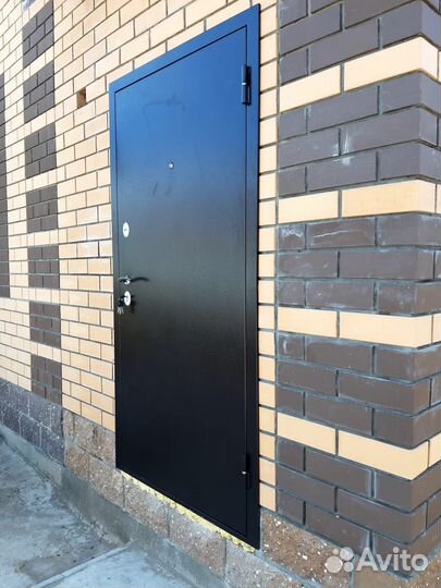 Дверь входная уличная. Реал. цена