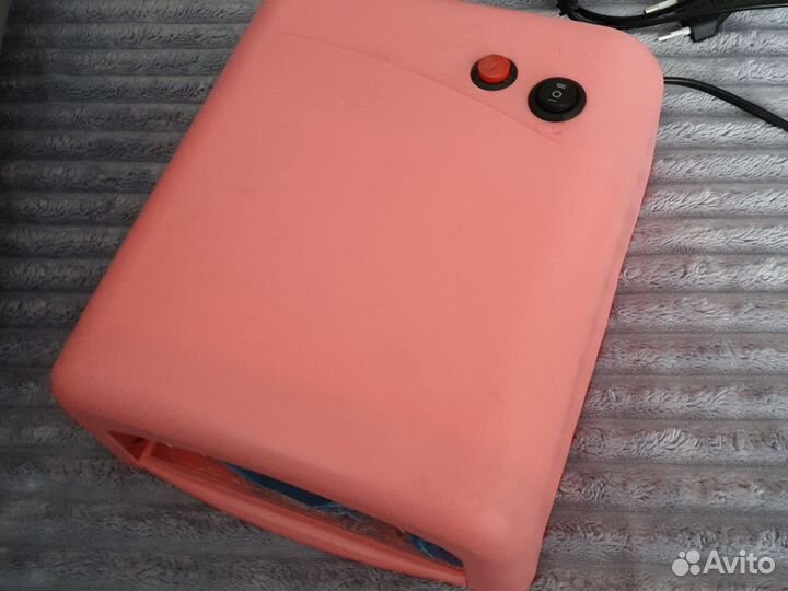 Лампа для ногтей