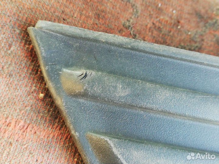 Решётка птф передняя Форд Фокус 2