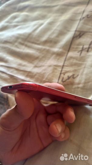 Телефон iPhone 7