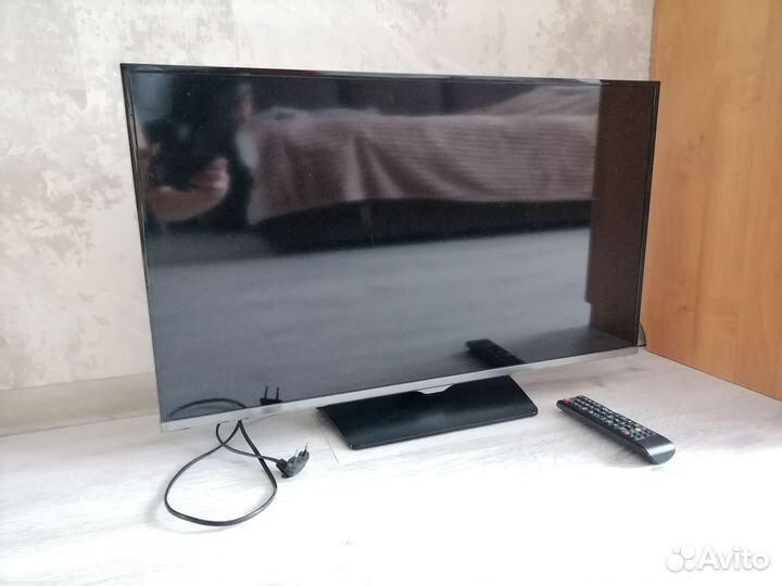 Телевизор Samsung 32