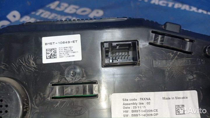 Панель приборов Ford Focus 3 седан 2011