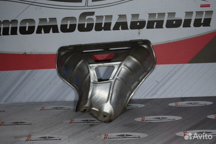 Выпускной коллектор c Toyota Corolla Spacio NZE121