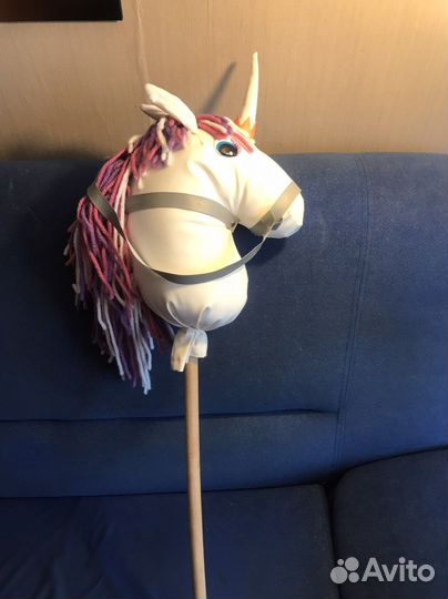 Лошадка на палке