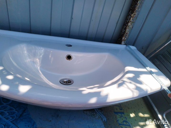 Раковина в ванную накладная бу