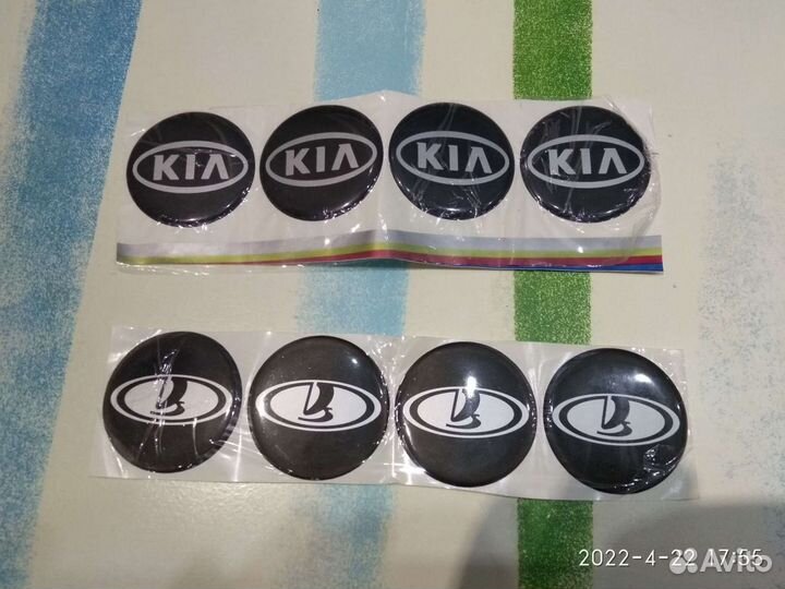 Наклейки Mazda Hyndai LADA Kia на диски ступицу